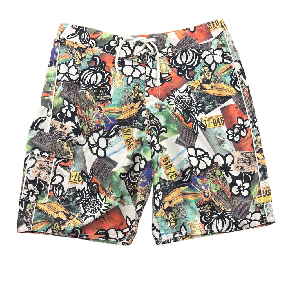 Y2K Solitude Cargo Boardshorts Men's 35 Hawaii Aloha Postcard Surf Beach